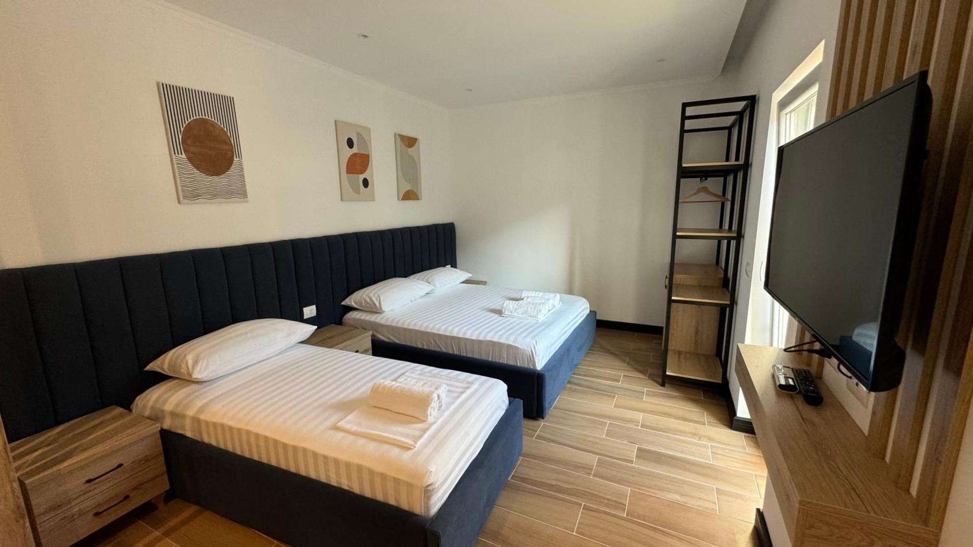 Hotel Bizant Përmet エクステリア 写真