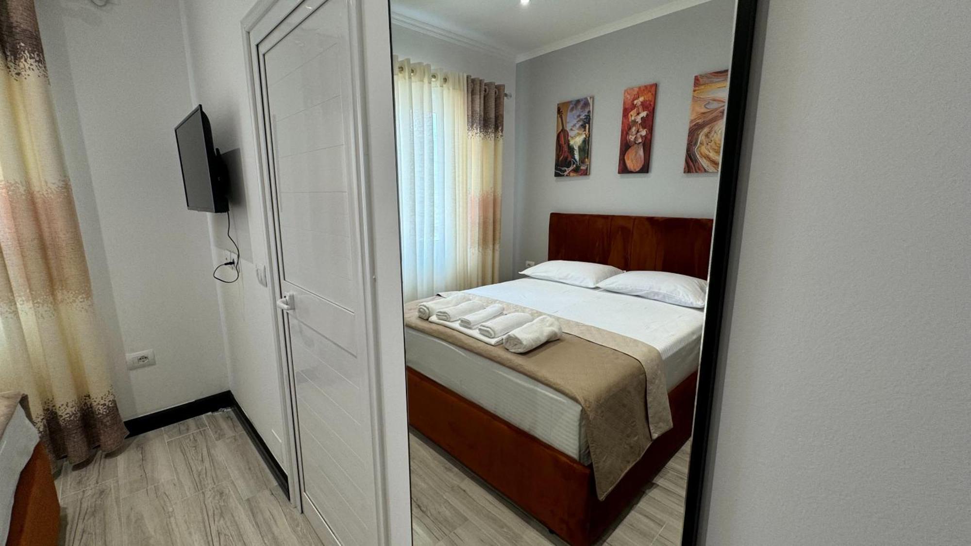 Hotel Bizant Përmet エクステリア 写真